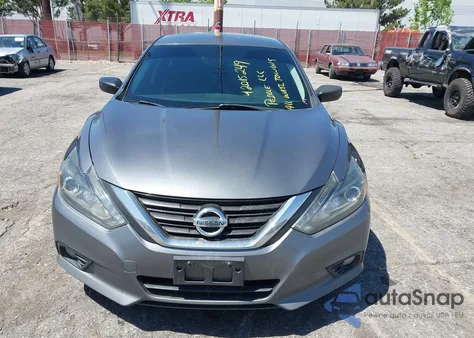 2017 Nissan Altima 2.5 Sr из США, поврежденный, VIN 1N4AL3AP1HN318562
